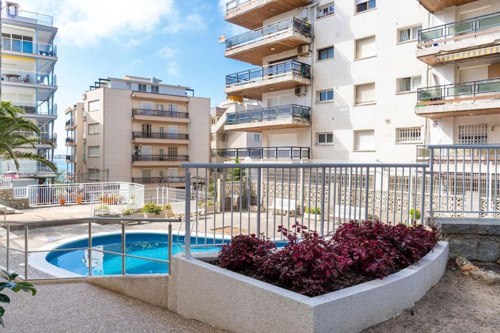 1ªlinea Mar-Piscina-Wifi-Portaventura-Luxury-Chill5 Appartement Salou Buitenkant foto